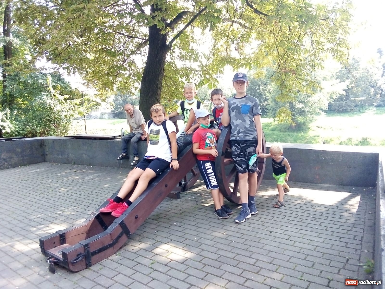 Zdjęcie w galerii na portalu naszraciborz.pl: Letnie zajęcia teatralno-podróżnicze w Krzanowicach wiadomości z regionu