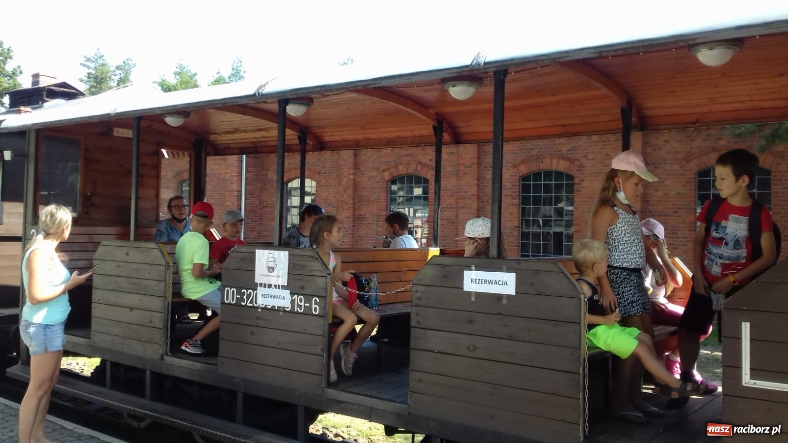 Zdjęcie w galerii na portalu naszraciborz.pl: Letnie zajęcia teatralno-podróżnicze w Krzanowicach wiadomości z regionu