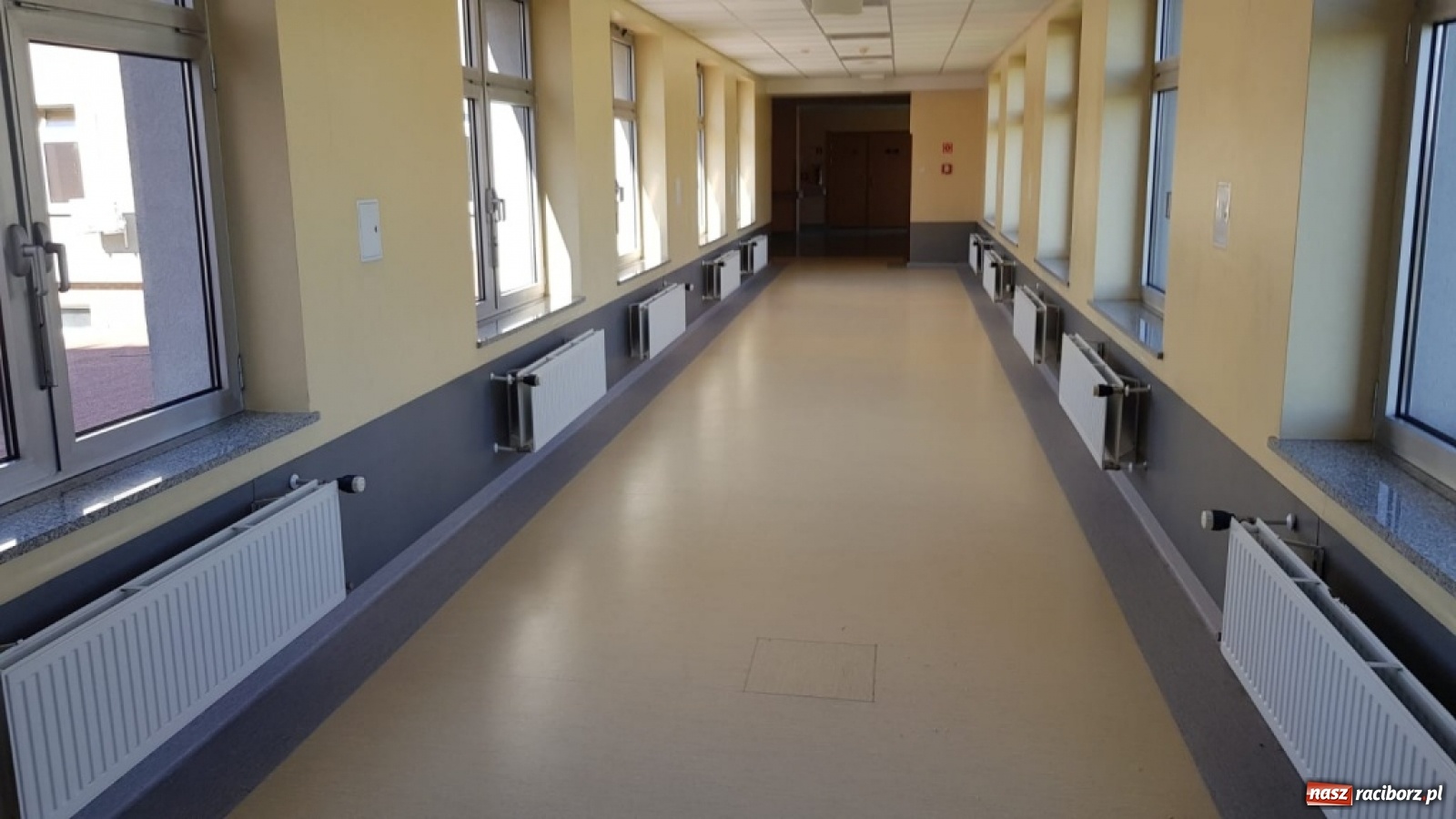 Zdjęcie w galerii na portalu naszraciborz.pl: Komunikat: Trwają przygotowania do uruchomienia hybrydowej działalności szpitala [FOTO] wiadomości z regionu