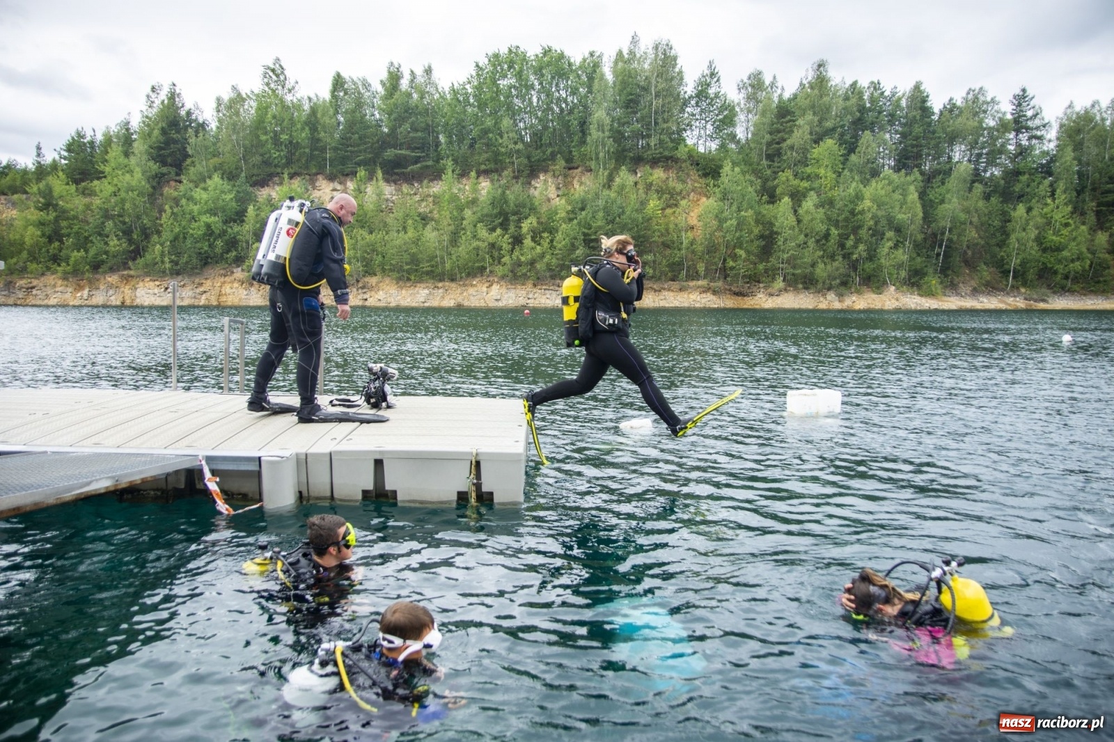 Zdjęcie w galerii na portalu naszraciborz.pl: Raciborzanie nurkowali w Jaworznie [FOTO]  wiadomości z regionu