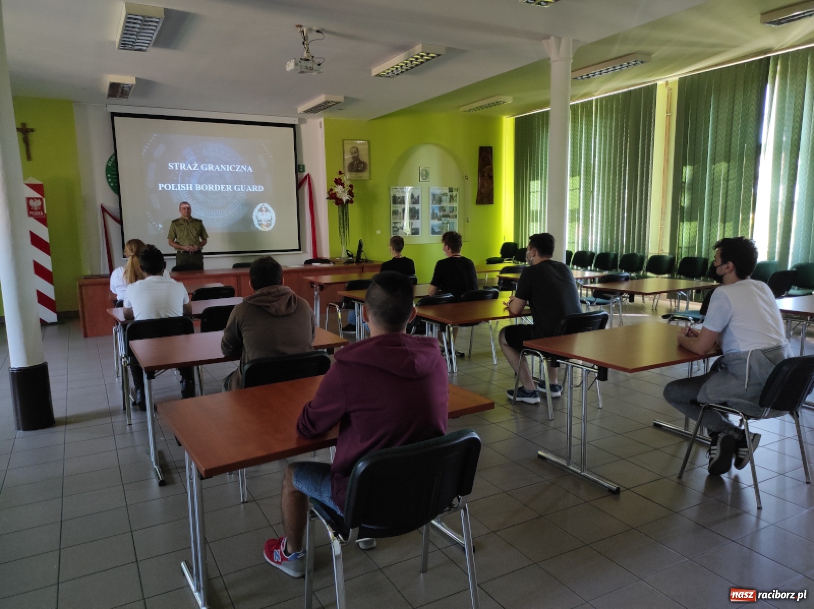 Zdjęcie w galerii na portalu naszraciborz.pl: Studenckie praktyki u śląskich pograniczników  wiadomości z regionu