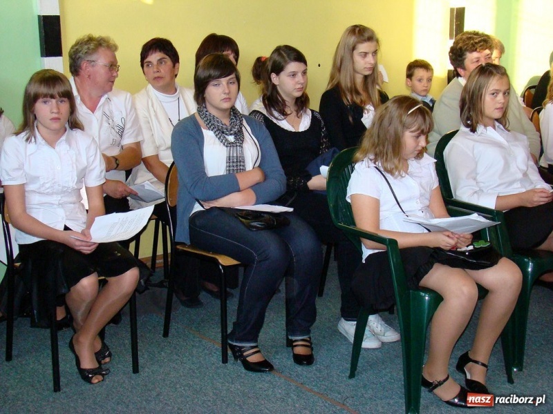 Zdjęcie w galerii na portalu naszraciborz.pl: Nie tylko starosta był pod wrażeniem wiadomości z regionu