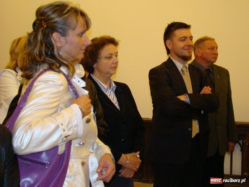 Zdjęcie w galerii na portalu naszraciborz.pl: Nie tylko starosta był pod wrażeniem wiadomości z regionu