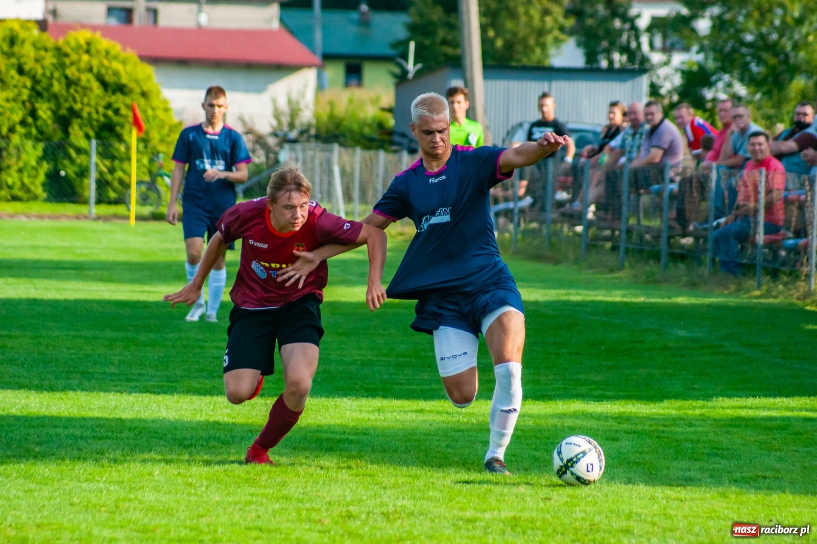 Zdjęcie w galerii na portalu naszraciborz.pl: Klasa okręgowa. Wymęczony remis Krzyżanowic [FOTO i WIDEO] wiadomości z regionu