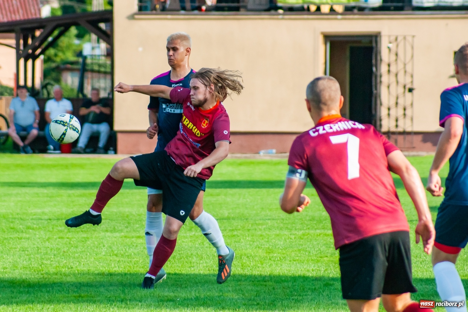 Zdjęcie w galerii na portalu naszraciborz.pl: Klasa okręgowa. Wymęczony remis Krzyżanowic [FOTO i WIDEO] wiadomości z regionu