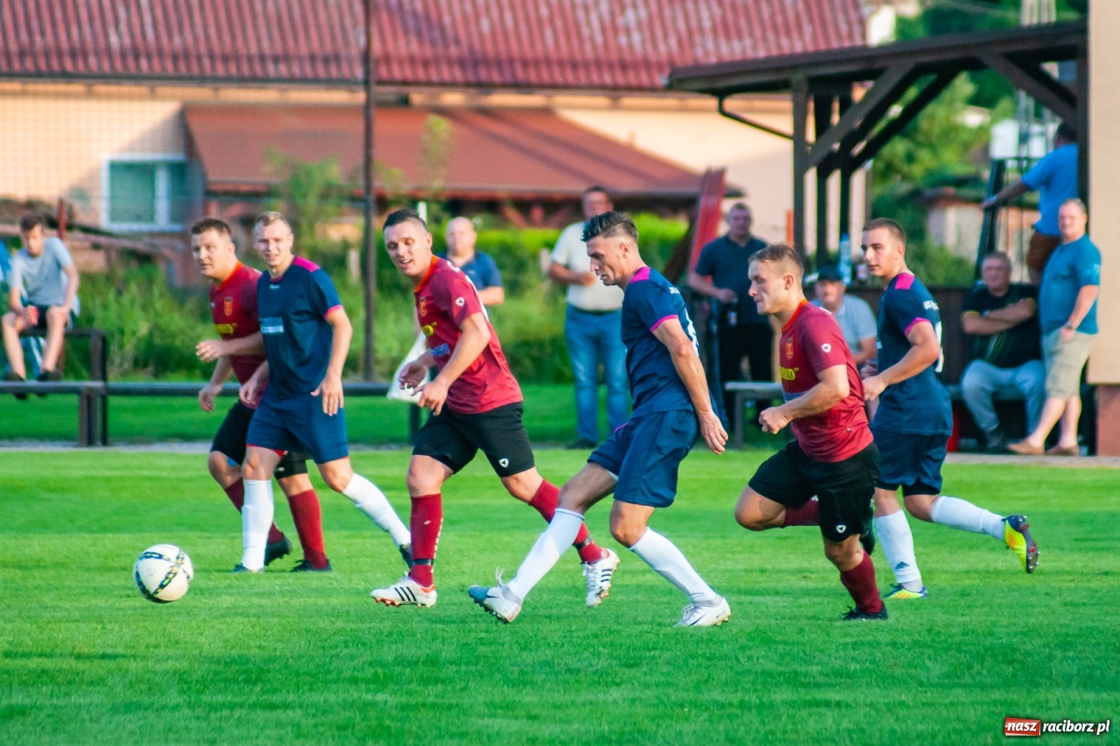Zdjęcie w galerii na portalu naszraciborz.pl: Klasa okręgowa. Wymęczony remis Krzyżanowic [FOTO i WIDEO] wiadomości z regionu