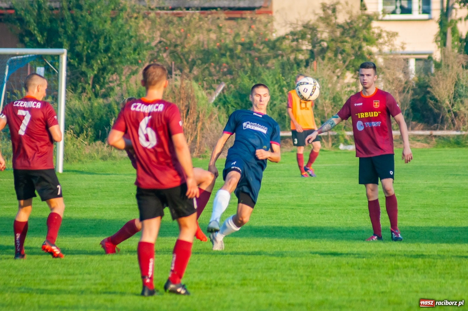 Zdjęcie w galerii na portalu naszraciborz.pl: Klasa okręgowa. Wymęczony remis Krzyżanowic [FOTO i WIDEO] wiadomości z regionu