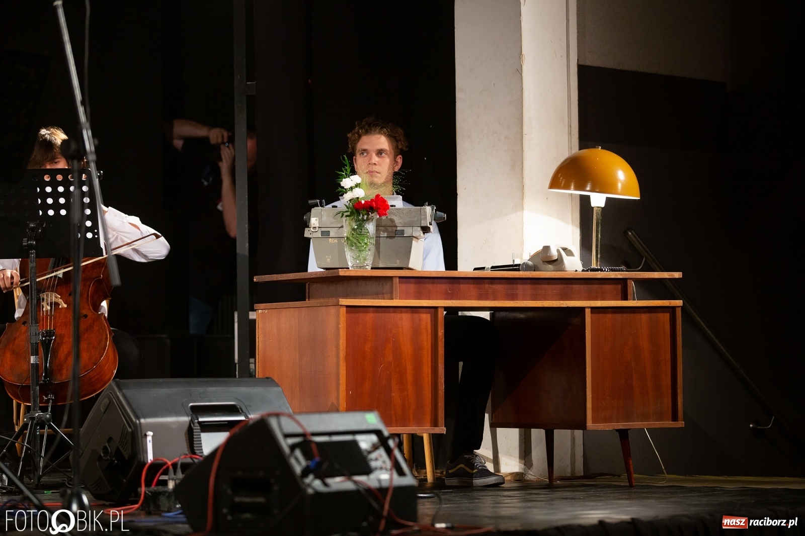 Zdjęcie w galerii na portalu naszraciborz.pl: Wyjątkowy koncert z okazji 40-lecia Solidarności wiadomości z regionu