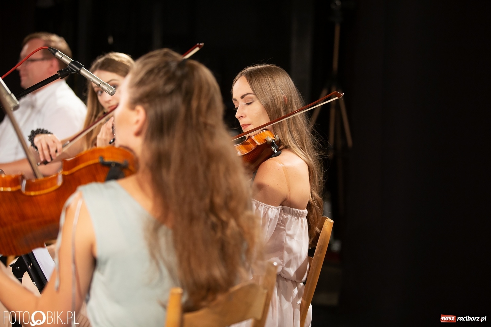 Zdjęcie w galerii na portalu naszraciborz.pl: Wyjątkowy koncert z okazji 40-lecia Solidarności wiadomości z regionu