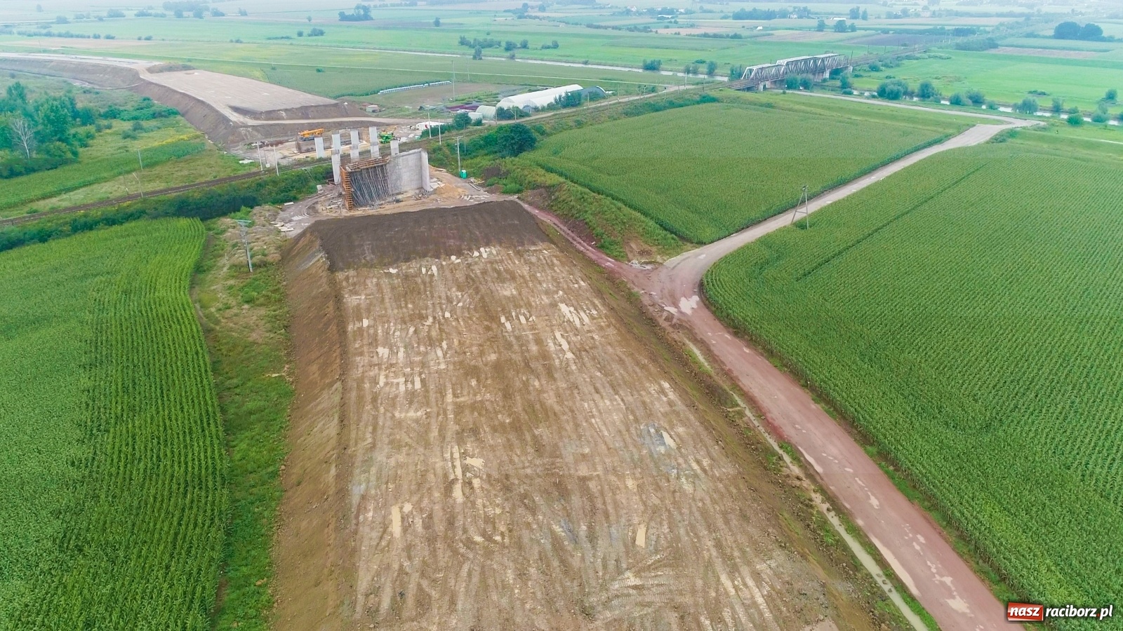 Zdjęcie w galerii na portalu naszraciborz.pl: Raport z budowy wschodniej obwodnicy Raciborza [FOTO i WIDEO]  wiadomości z regionu