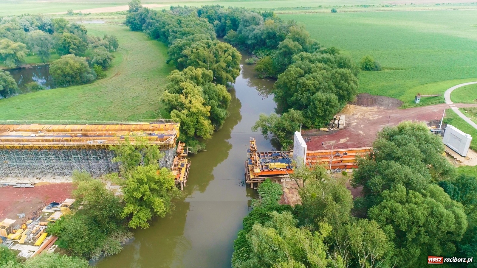 Zdjęcie w galerii na portalu naszraciborz.pl: Raport z budowy wschodniej obwodnicy Raciborza [FOTO i WIDEO]  wiadomości z regionu