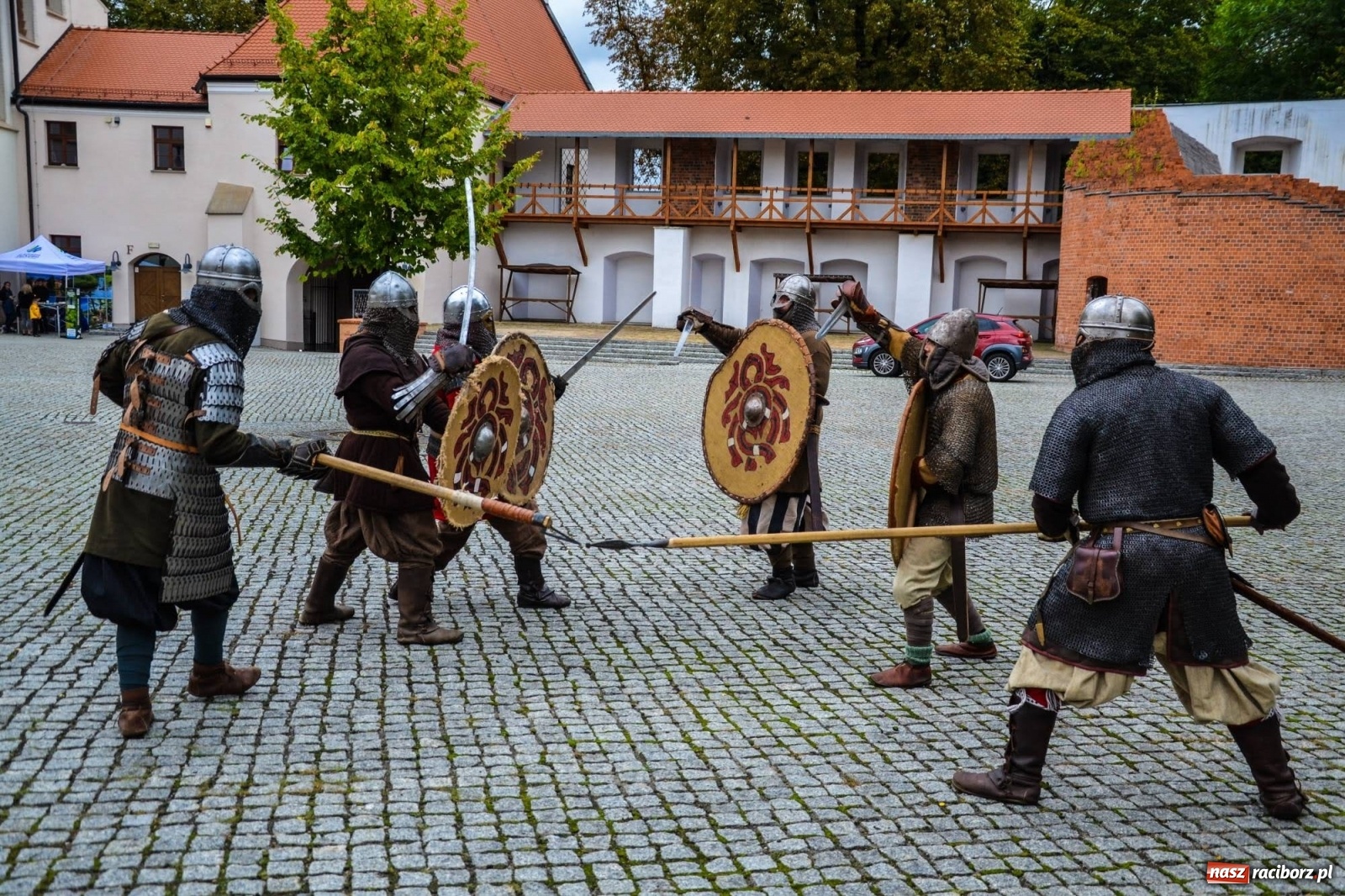Zdjęcie w galerii na portalu naszraciborz.pl: Dni Otwarte w Krainie Górnej Odry - Zamek Piastowski w Raciborzu wiadomości z regionu