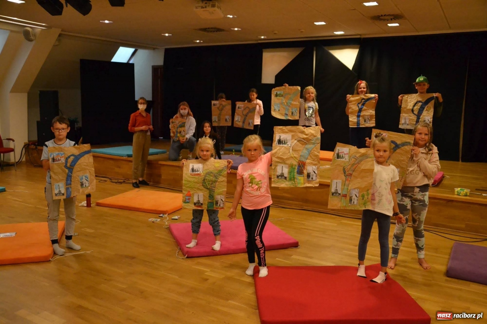 Zdjęcie w galerii na portalu naszraciborz.pl: Dni Otwarte w Krainie Górnej Odry - Zamek Piastowski w Raciborzu wiadomości z regionu