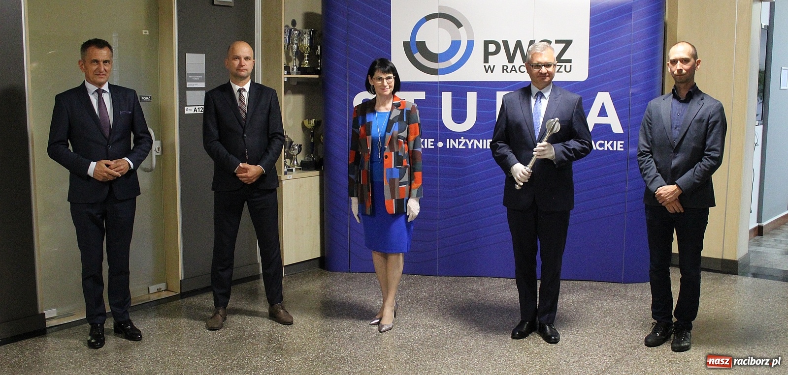 Zdjęcie w galerii na portalu naszraciborz.pl: Nowy rektor PWSZ oficjalnie przejął władzę w uczelni  wiadomości z regionu
