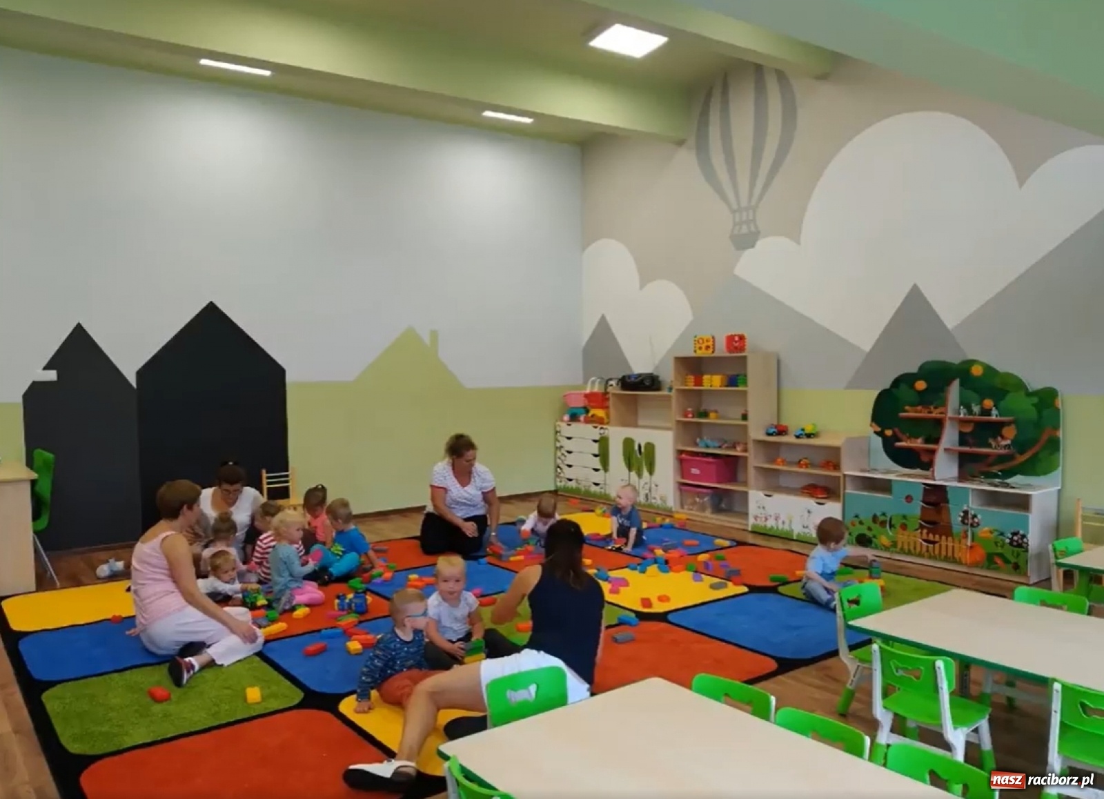 Zdjęcie w galerii na portalu naszraciborz.pl: Na Słonecznej ruszył oddział żłobkowy wiadomości z regionu