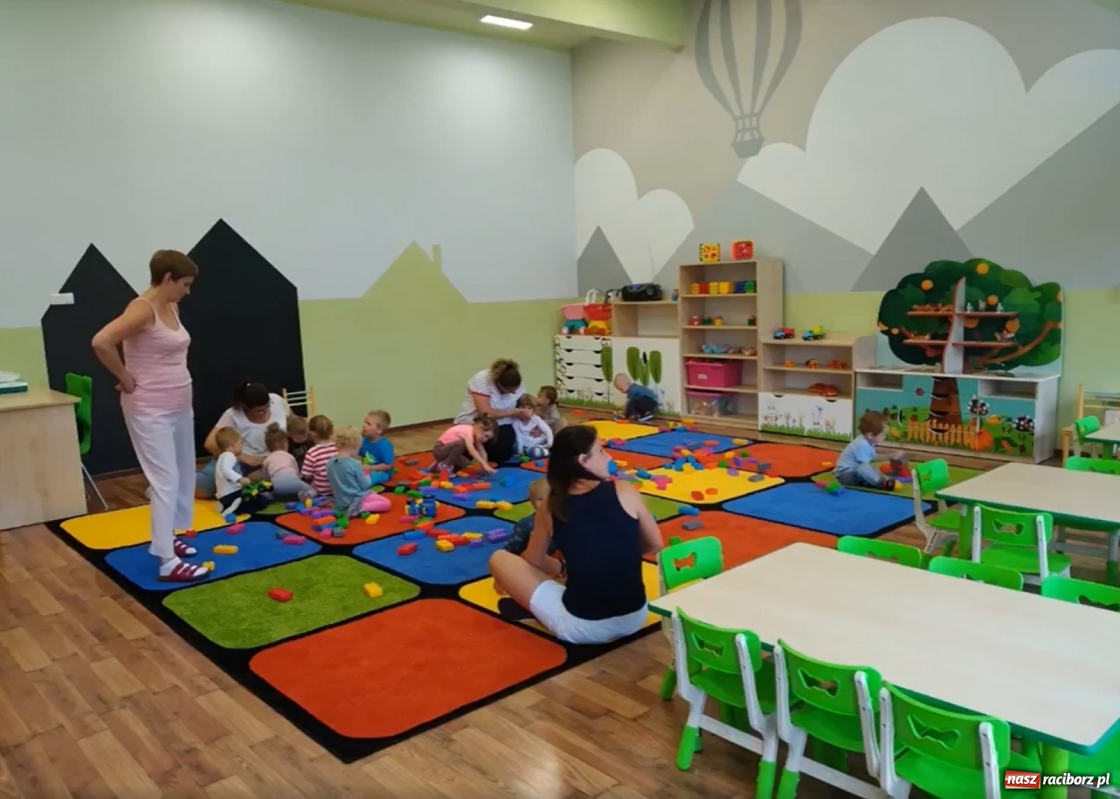 Zdjęcie w galerii na portalu naszraciborz.pl: Na Słonecznej ruszył oddział żłobkowy wiadomości z regionu