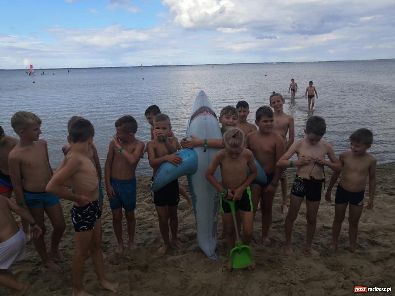 Zdjęcie w galerii na portalu naszraciborz.pl: Grupy młodzieżowe LKS Tworków na obozie piłkarskim w Pucku [FOTO] wiadomości z regionu