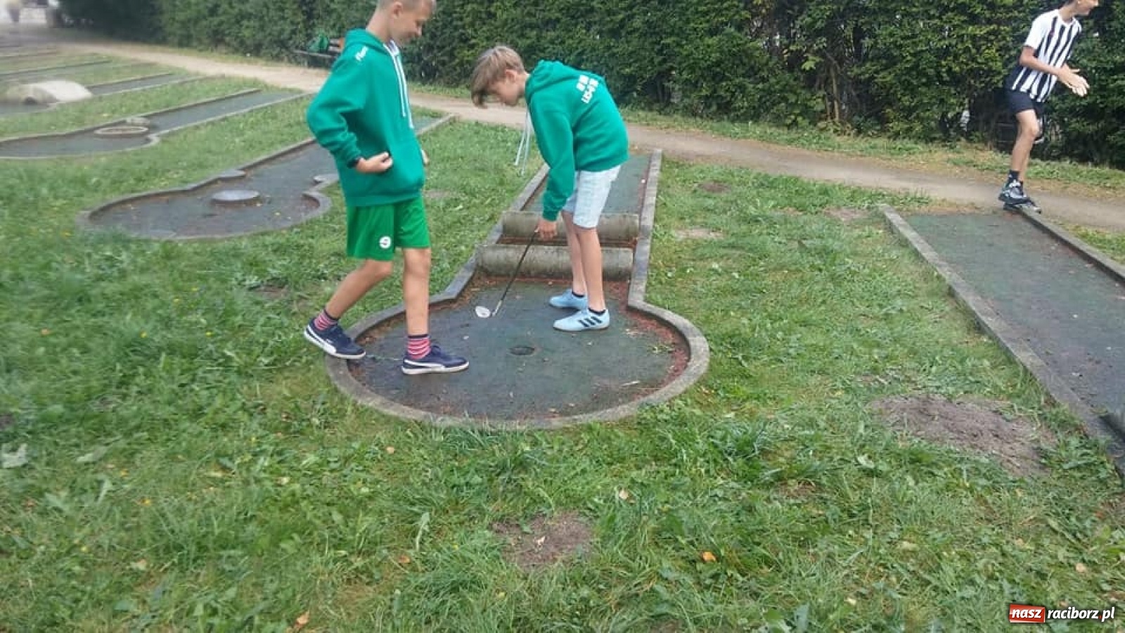 Zdjęcie w galerii na portalu naszraciborz.pl: Grupy młodzieżowe LKS Tworków na obozie piłkarskim w Pucku [FOTO] wiadomości z regionu