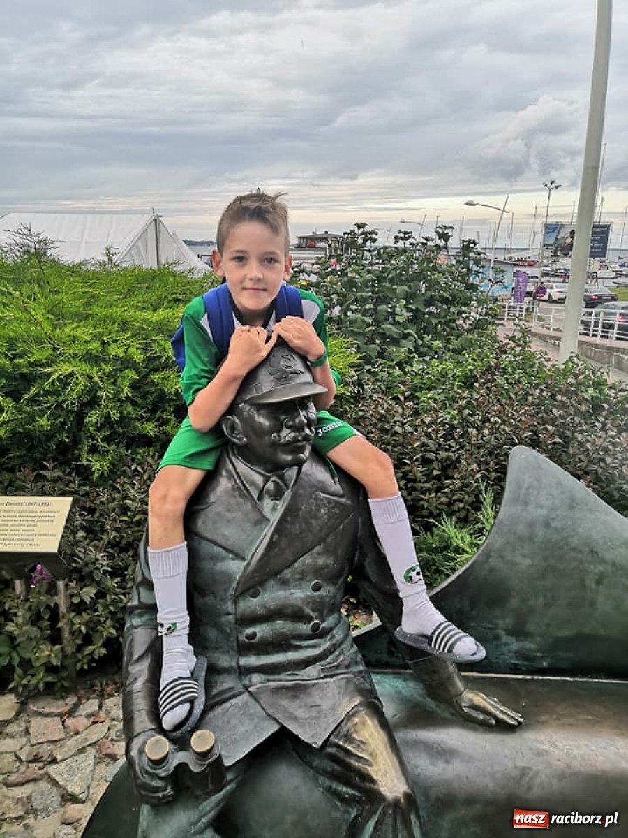 Zdjęcie w galerii na portalu naszraciborz.pl: Grupy młodzieżowe LKS Tworków na obozie piłkarskim w Pucku [FOTO] wiadomości z regionu