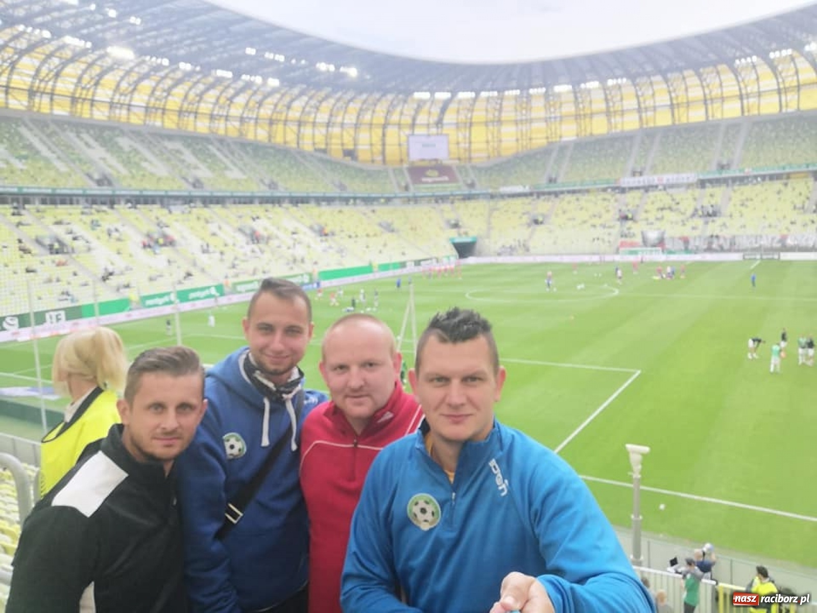 Zdjęcie w galerii na portalu naszraciborz.pl: Grupy młodzieżowe LKS Tworków na obozie piłkarskim w Pucku [FOTO] wiadomości z regionu