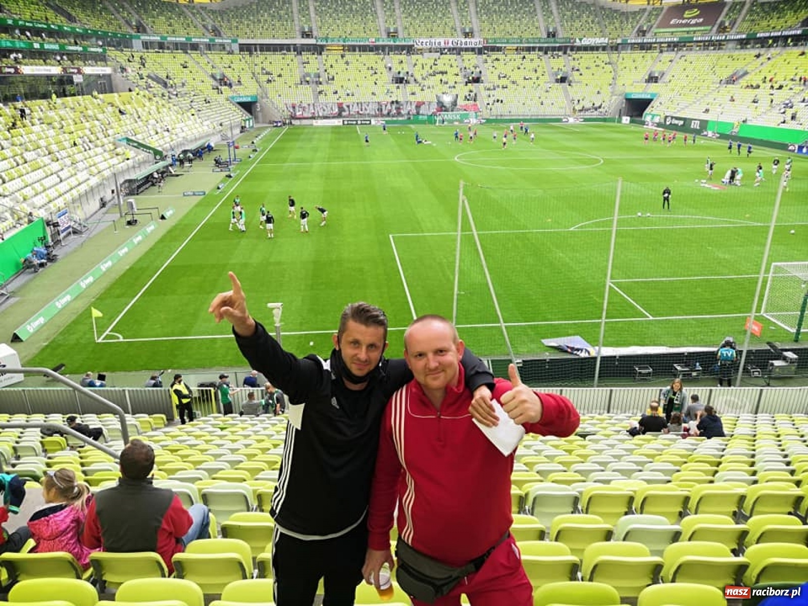 Zdjęcie w galerii na portalu naszraciborz.pl: Grupy młodzieżowe LKS Tworków na obozie piłkarskim w Pucku [FOTO] wiadomości z regionu