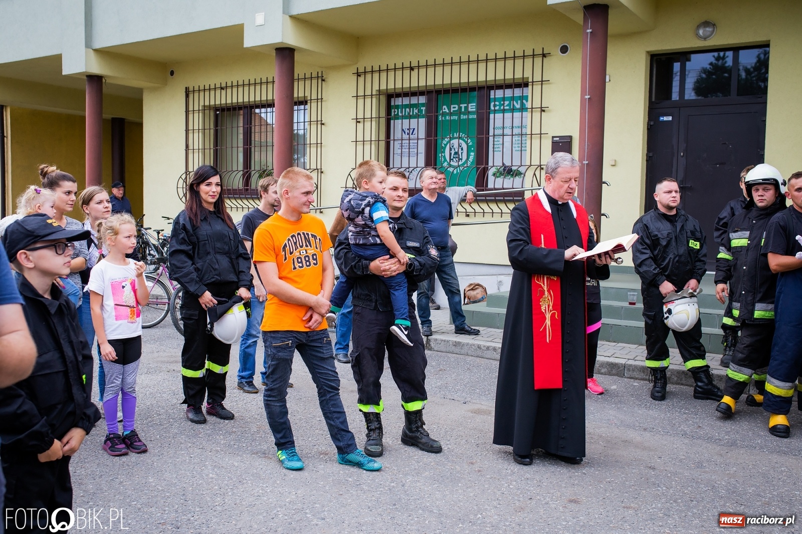 Zdjęcie w galerii na portalu naszraciborz.pl: W remizie OSP Zawada Książęca zaparkowało dziś nowiutkie volvo [FOTO i WIDEO] wiadomości z regionu