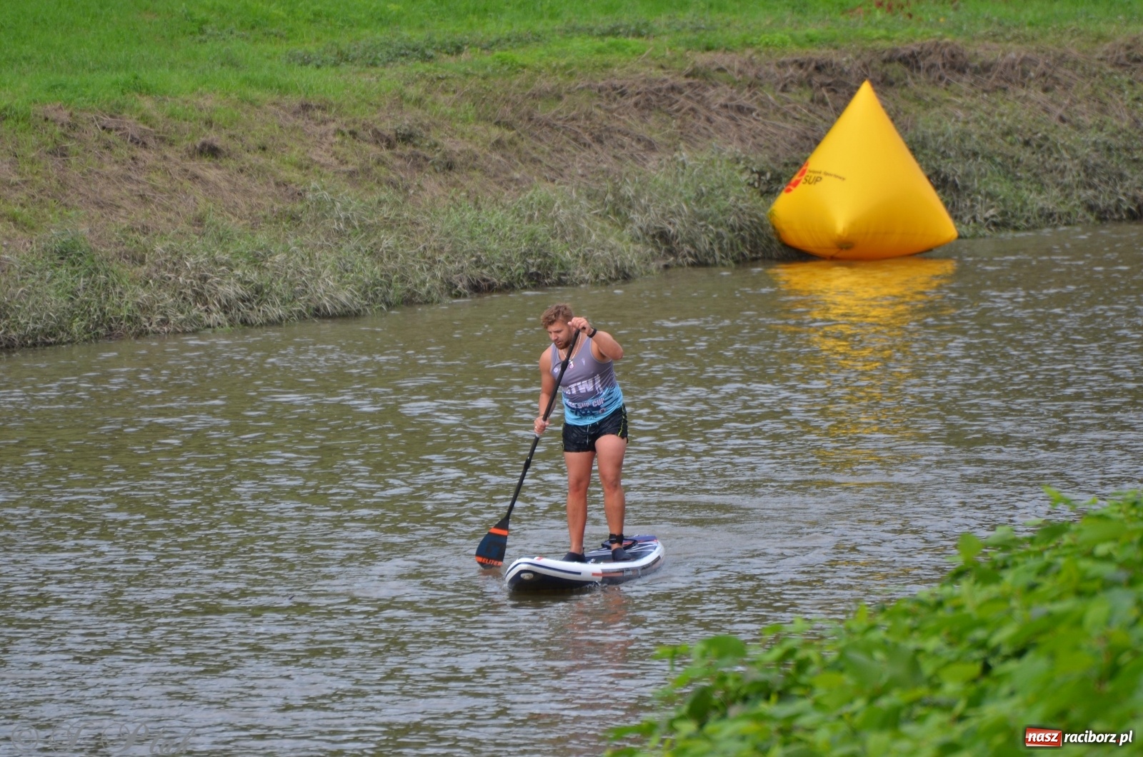Zdjęcie w galerii na portalu naszraciborz.pl: ODRA SUP CUP - regaty na desce w Raciborzu  wiadomości z regionu