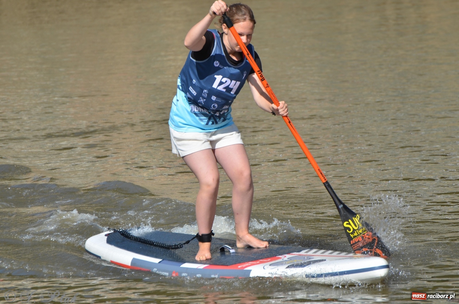Zdjęcie w galerii na portalu naszraciborz.pl: ODRA SUP CUP - regaty na desce w Raciborzu  wiadomości z regionu