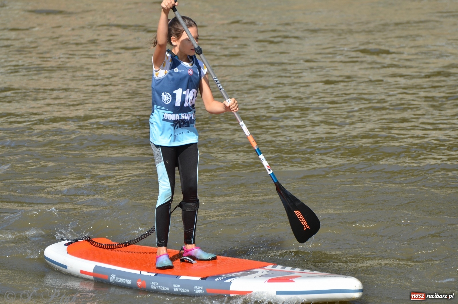 Zdjęcie w galerii na portalu naszraciborz.pl: ODRA SUP CUP - regaty na desce w Raciborzu  wiadomości z regionu
