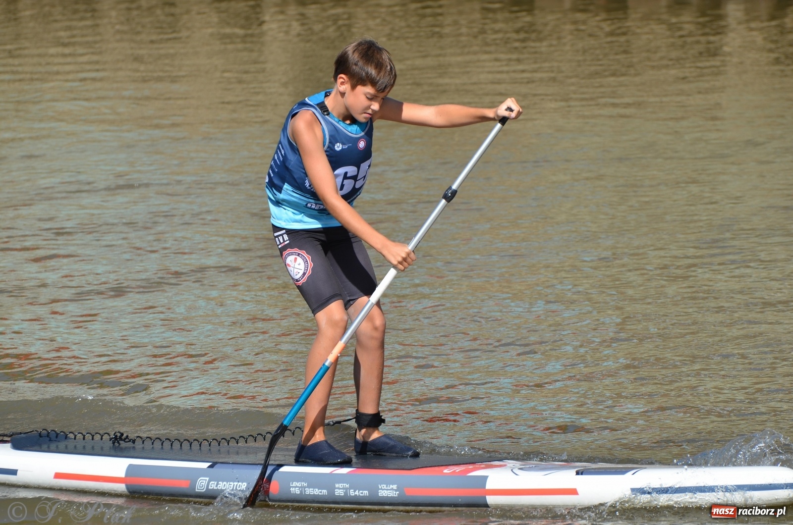 Zdjęcie w galerii na portalu naszraciborz.pl: ODRA SUP CUP - regaty na desce w Raciborzu  wiadomości z regionu