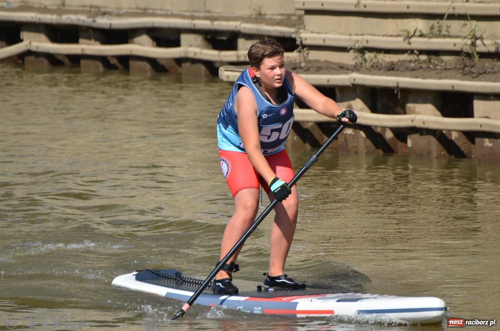 Zdjęcie w galerii na portalu naszraciborz.pl: ODRA SUP CUP - regaty na desce w Raciborzu  wiadomości z regionu