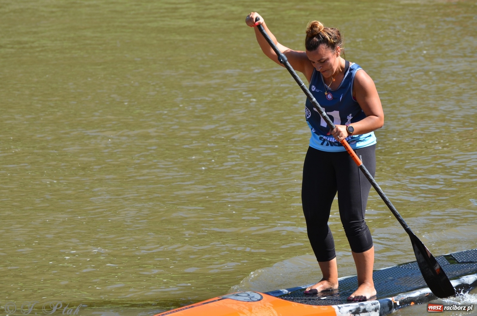 Zdjęcie w galerii na portalu naszraciborz.pl: ODRA SUP CUP - regaty na desce w Raciborzu  wiadomości z regionu