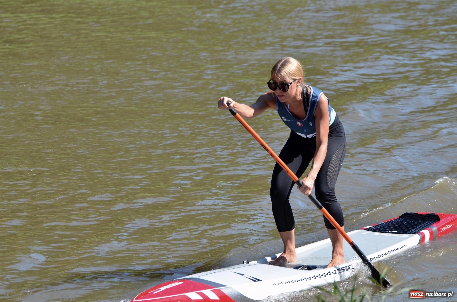 Zdjęcie w galerii na portalu naszraciborz.pl: ODRA SUP CUP - regaty na desce w Raciborzu  wiadomości z regionu