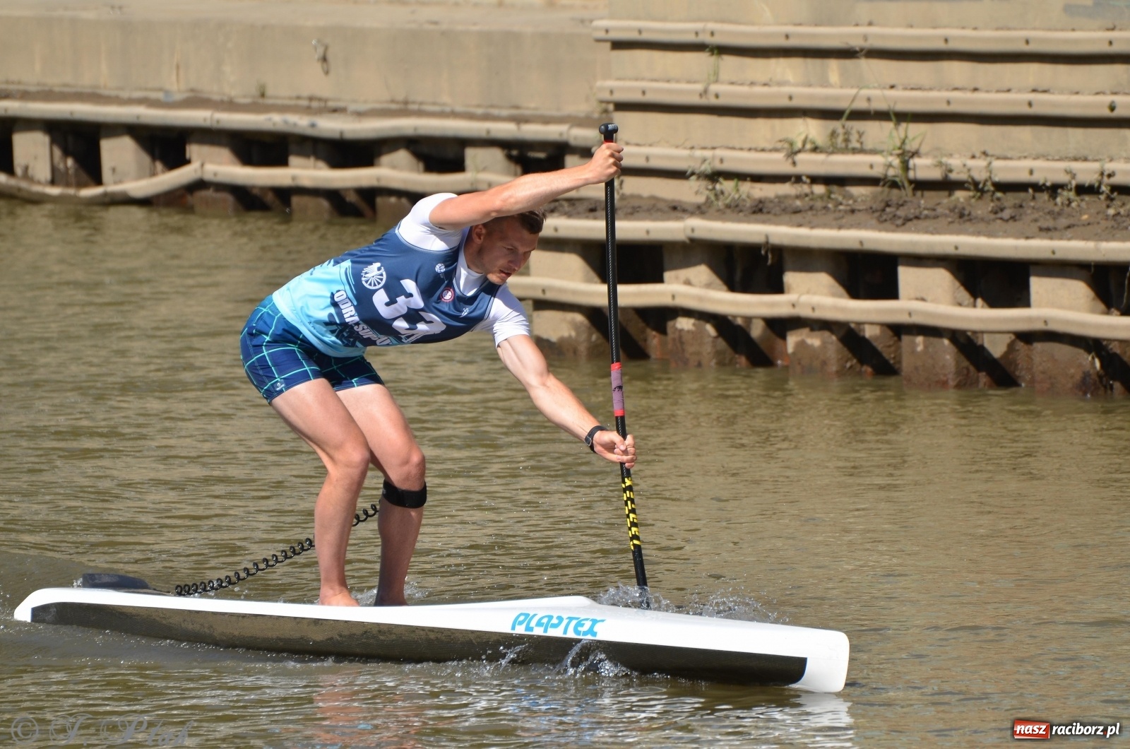 Zdjęcie w galerii na portalu naszraciborz.pl: ODRA SUP CUP - regaty na desce w Raciborzu  wiadomości z regionu