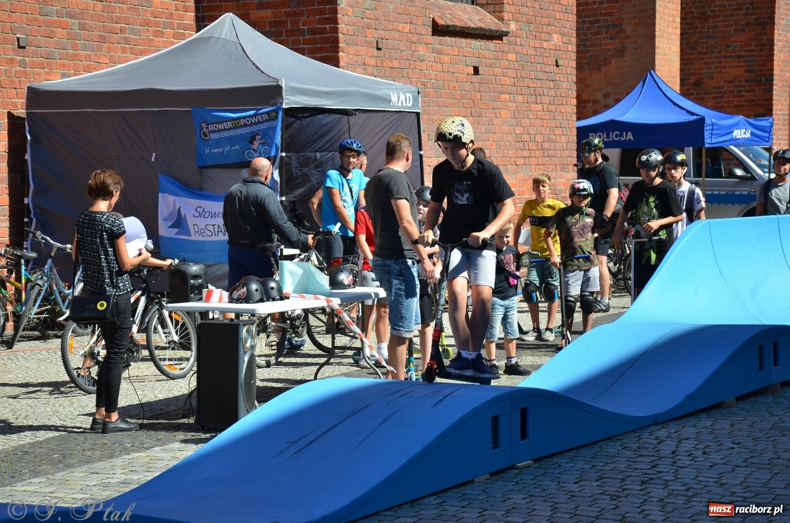 Zdjęcie w galerii na portalu naszraciborz.pl: Racibórz kocha rower. Druga edycja  wiadomości z regionu