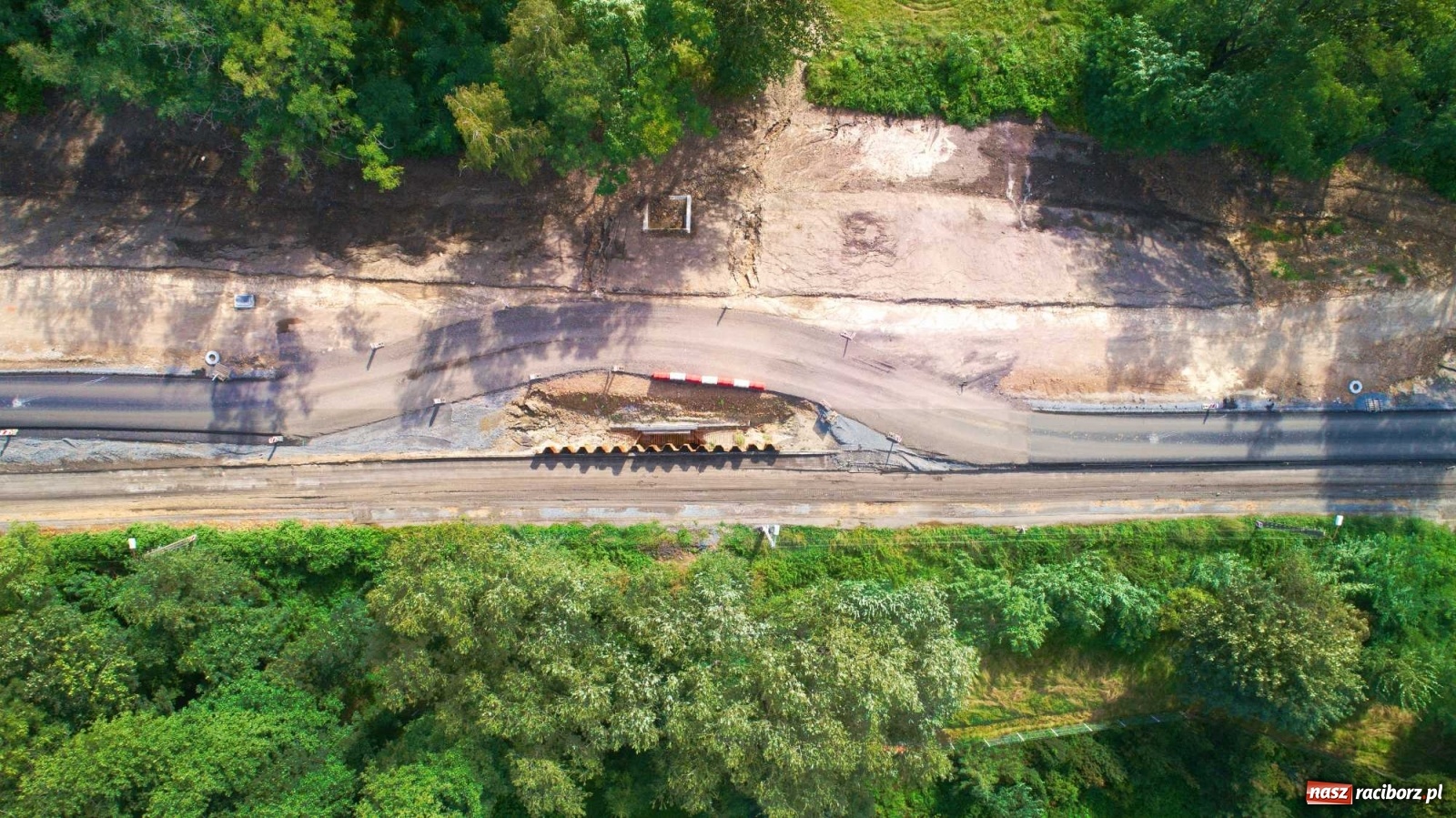 Zdjęcie w galerii na portalu naszraciborz.pl: Raport z przebudowy DW 935 Racibórz-Kornowac-Rzuchów [FOTO]  wiadomości z regionu