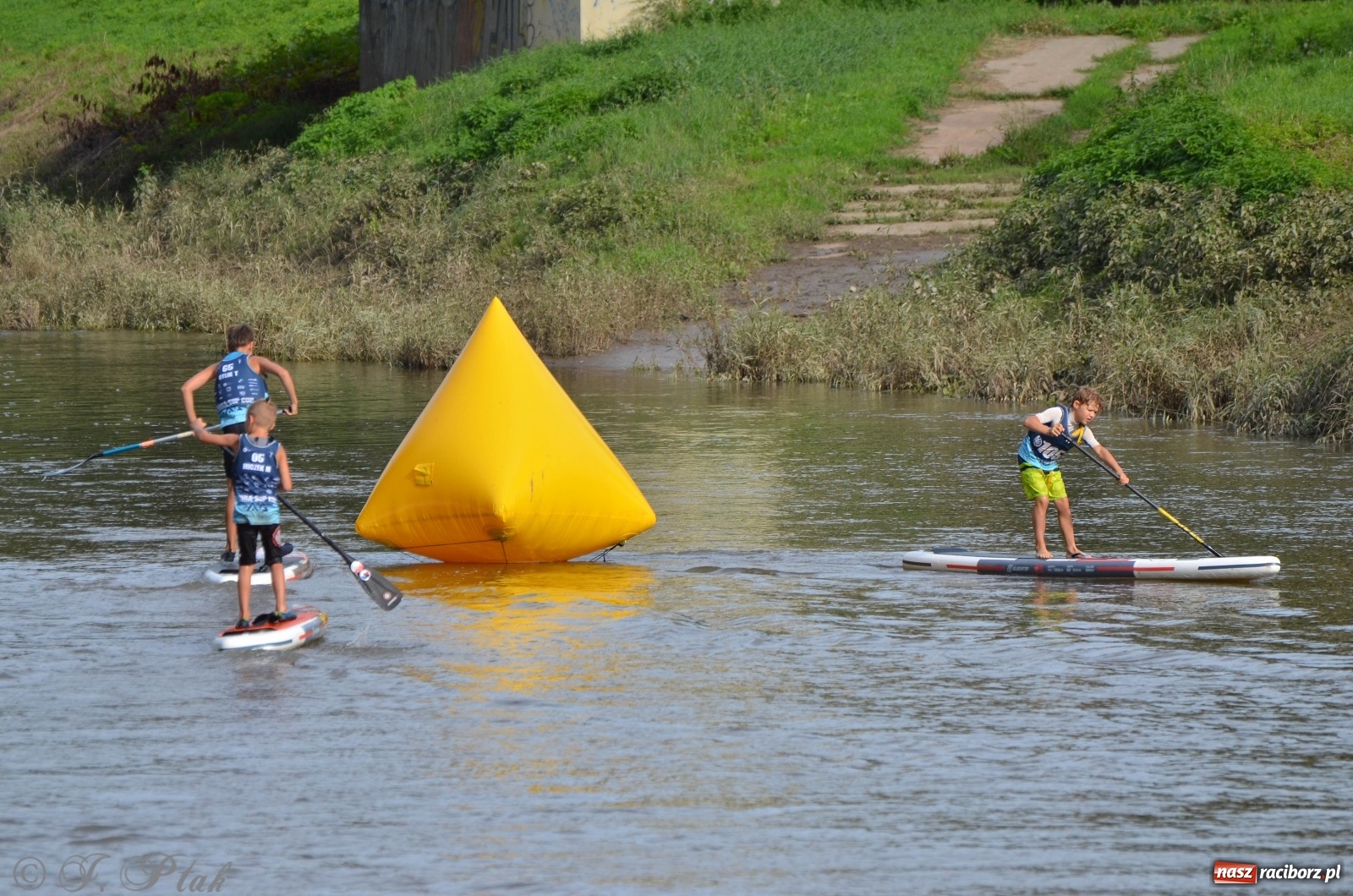 Zdjęcie w galerii na portalu naszraciborz.pl: Raciborzanie na podium ODRA SUP CUP  wiadomości z regionu