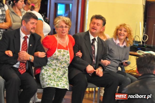 Zdjęcie w galerii na portalu naszraciborz.pl: Kiszenie kapusty w Tworkowie wiadomości z regionu