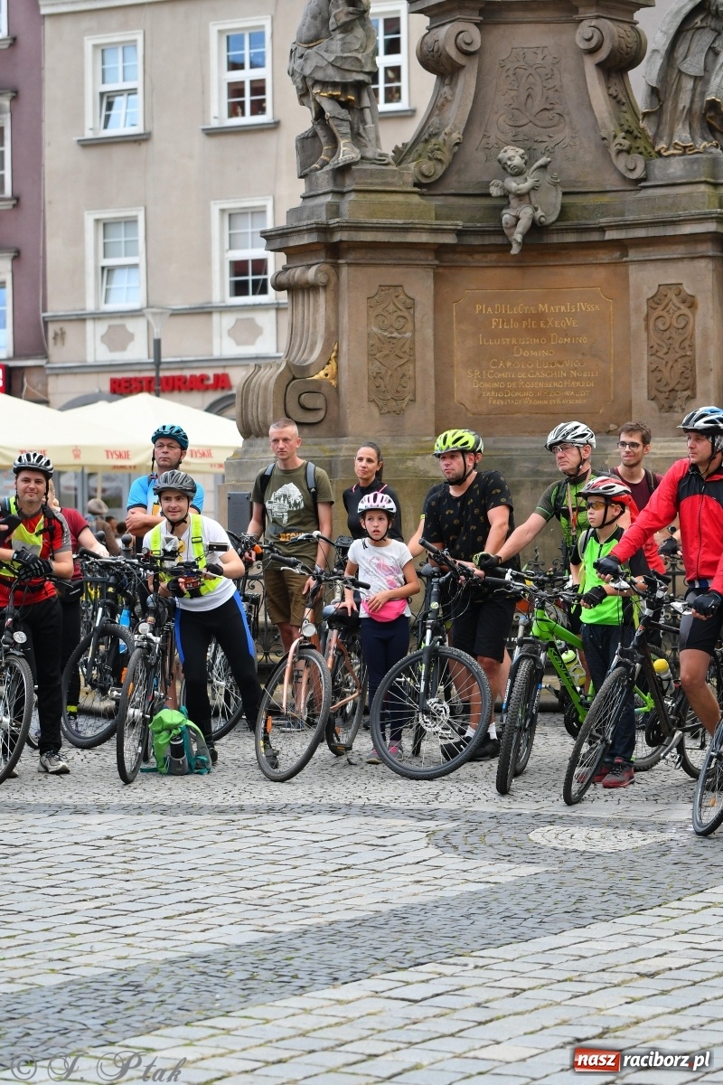Zdjęcie w galerii na portalu naszraciborz.pl: Czwarta rekordowa Raciborska Nocka Rowerowa [FOTO]  wiadomości z regionu