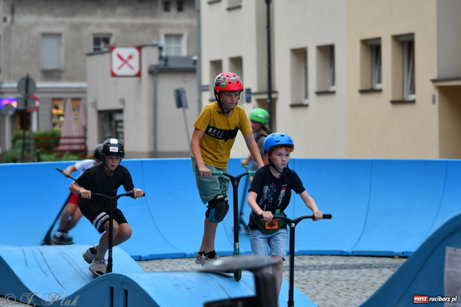 Zdjęcie w galerii na portalu naszraciborz.pl: Czwarta rekordowa Raciborska Nocka Rowerowa [FOTO]  wiadomości z regionu
