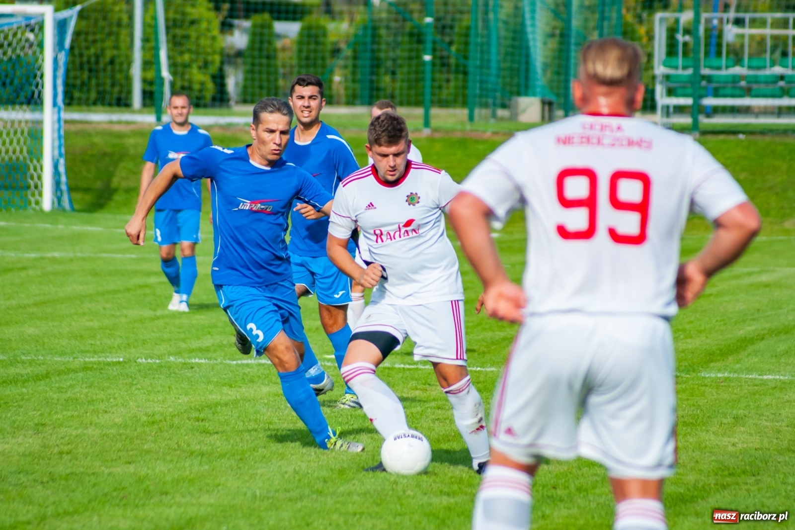 Zdjęcie w galerii na portalu naszraciborz.pl: A klasa. Totalna demolka w Chałupkach [FOTO i WIDEO] wiadomości z regionu