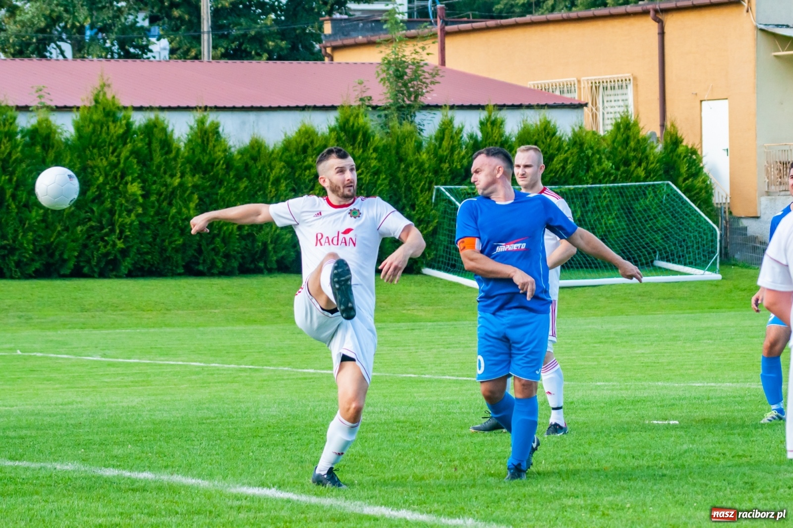 Zdjęcie w galerii na portalu naszraciborz.pl: A klasa. Totalna demolka w Chałupkach [FOTO i WIDEO] wiadomości z regionu