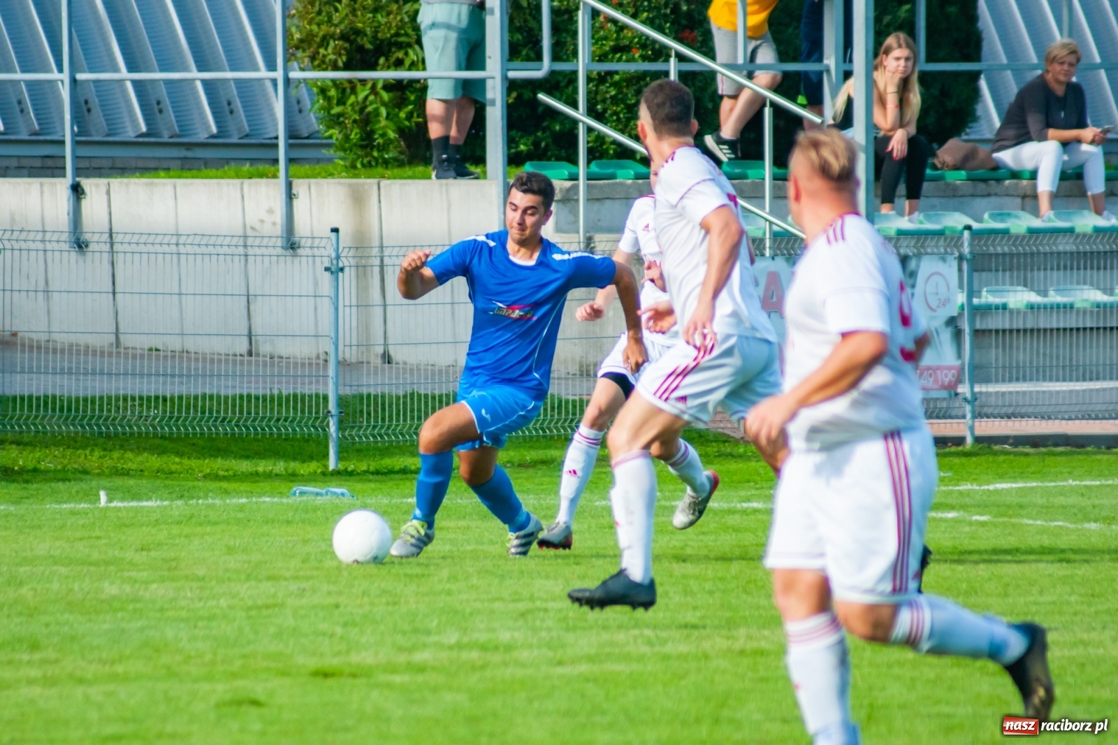Zdjęcie w galerii na portalu naszraciborz.pl: A klasa. Totalna demolka w Chałupkach [FOTO i WIDEO] wiadomości z regionu