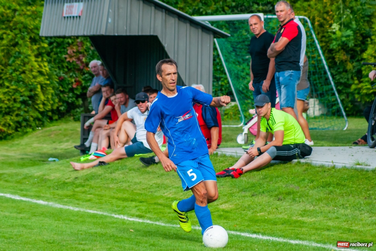 Zdjęcie w galerii na portalu naszraciborz.pl: A klasa. Totalna demolka w Chałupkach [FOTO i WIDEO] wiadomości z regionu