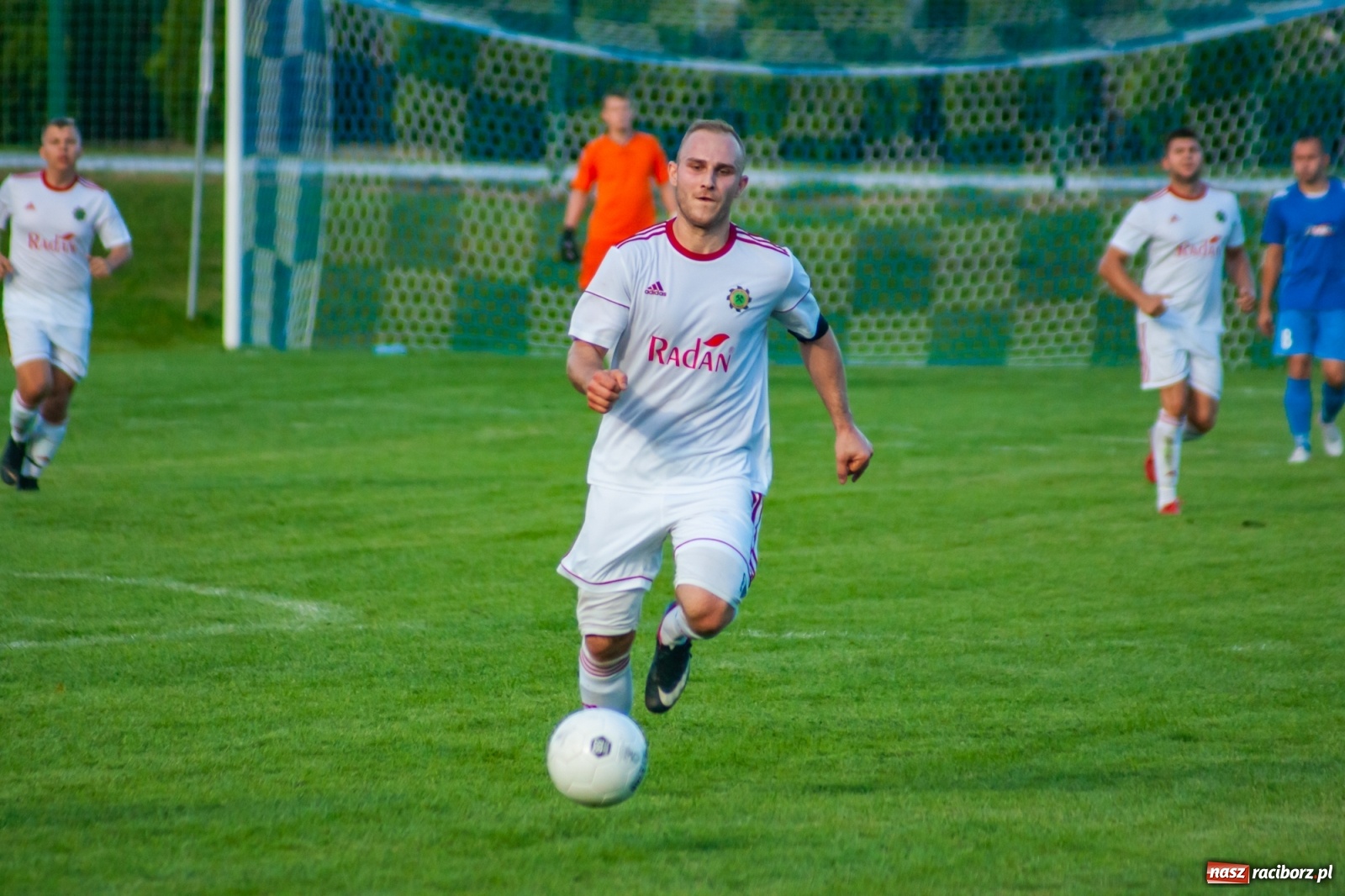 Zdjęcie w galerii na portalu naszraciborz.pl: A klasa. Totalna demolka w Chałupkach [FOTO i WIDEO] wiadomości z regionu