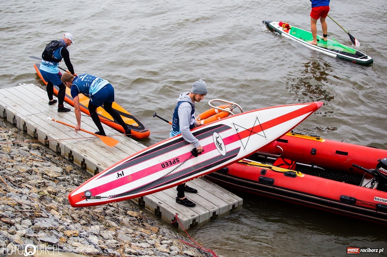 Zdjęcie w galerii na portalu naszraciborz.pl: Odra SUP CUP. Spotkanie z żywiołem [FOTO] wiadomości z regionu