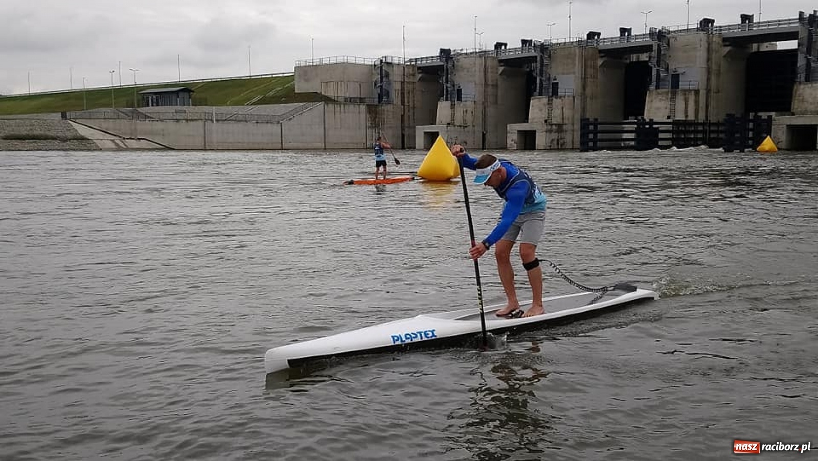 Zdjęcie w galerii na portalu naszraciborz.pl: Odra SUP CUP. Spotkanie z żywiołem [FOTO] wiadomości z regionu