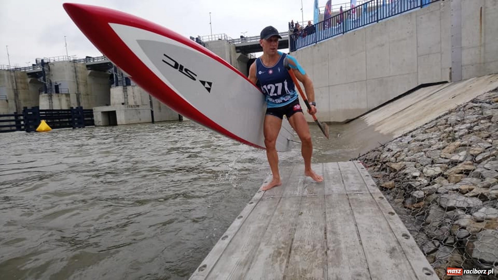 Zdjęcie w galerii na portalu naszraciborz.pl: Odra SUP CUP. Spotkanie z żywiołem [FOTO] wiadomości z regionu