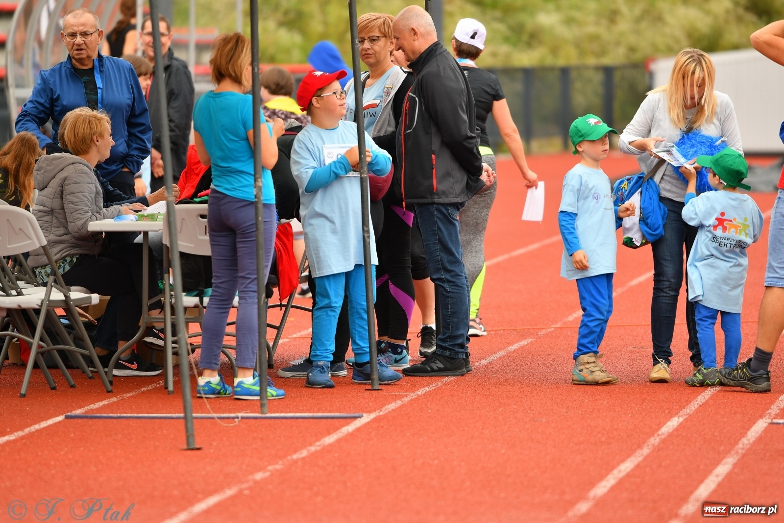 Zdjęcie w galerii na portalu naszraciborz.pl: V Raciborski Bieg Bez Barier  wiadomości z regionu