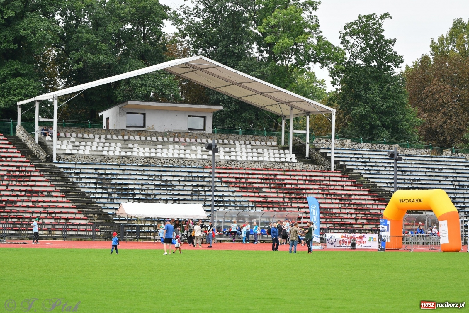 Zdjęcie w galerii na portalu naszraciborz.pl: V Raciborski Bieg Bez Barier  wiadomości z regionu